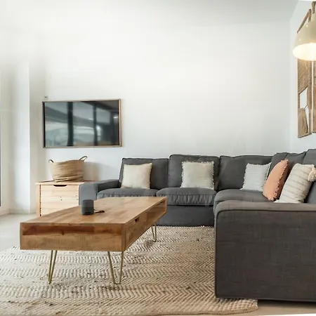 Apartament Beachside Escape With Parking And Pool Rems *