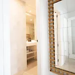 Apartament Beachside Escape With Parking And Pool Rems