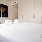 Beachside Escape With Parking And Pool Rems