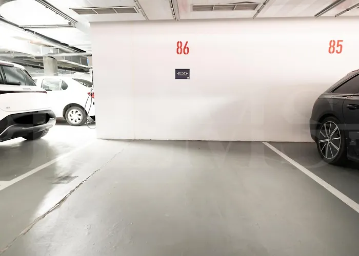 아파트 Beachside Escape With Parking And Pool Rems