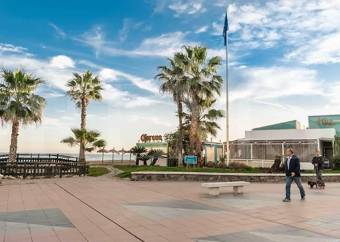 아파트 Beachside Escape With Parking And Pool Rems *